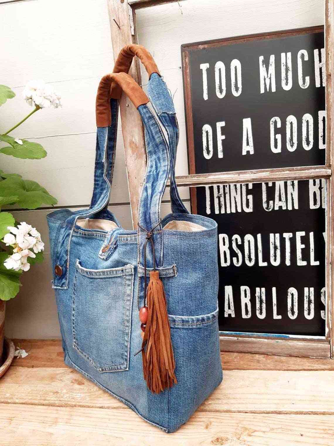 Superbe sac en denim fabriqué à partir de vieux jeans